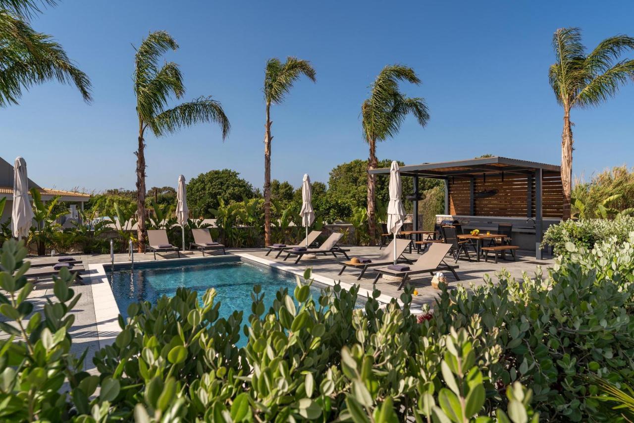 Palmeral Luxury Suites Kremastí 外观 照片