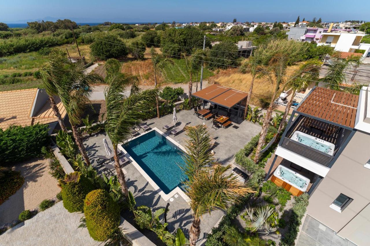 Palmeral Luxury Suites Kremastí 外观 照片