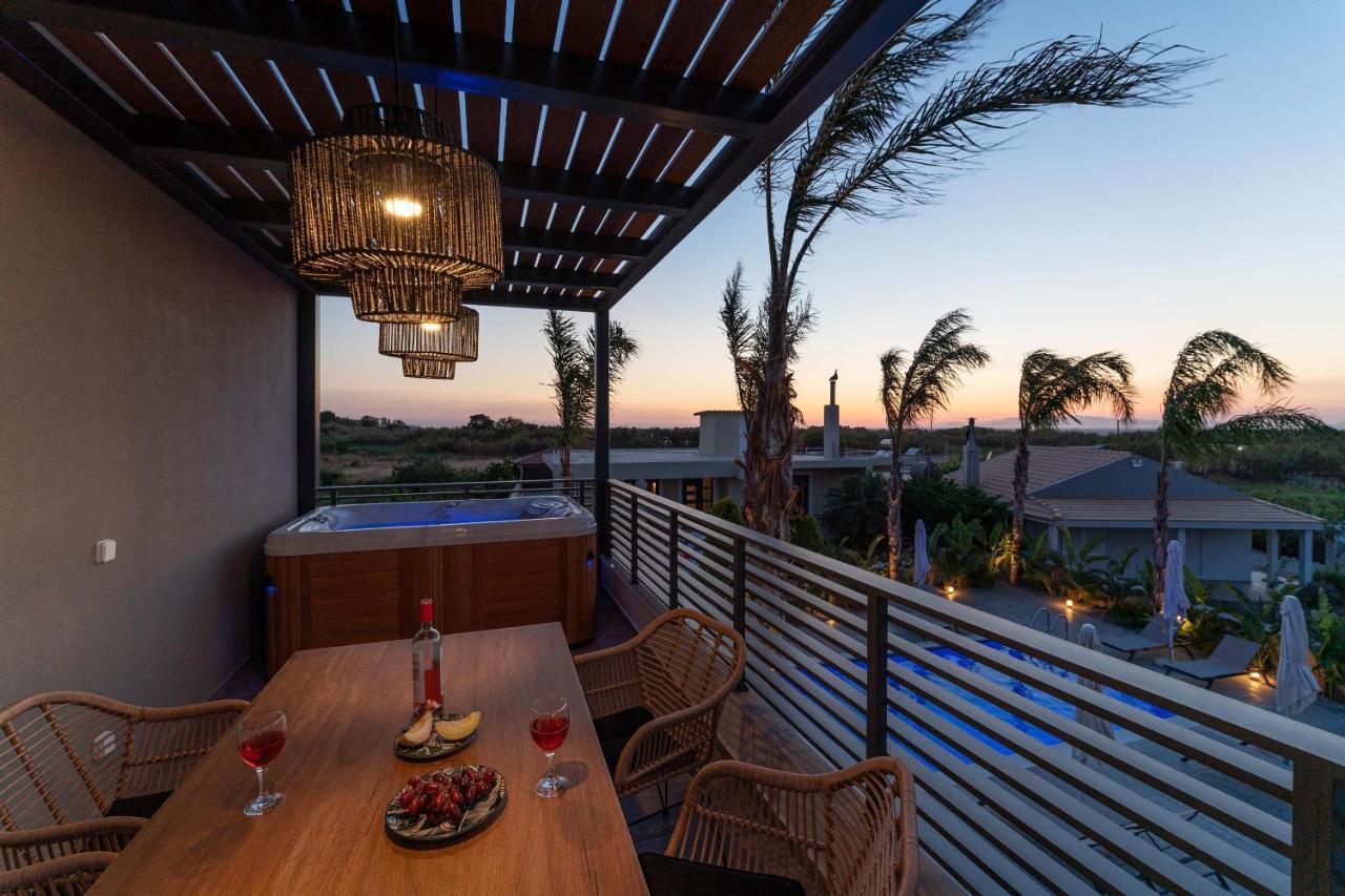 Palmeral Luxury Suites Kremastí 外观 照片