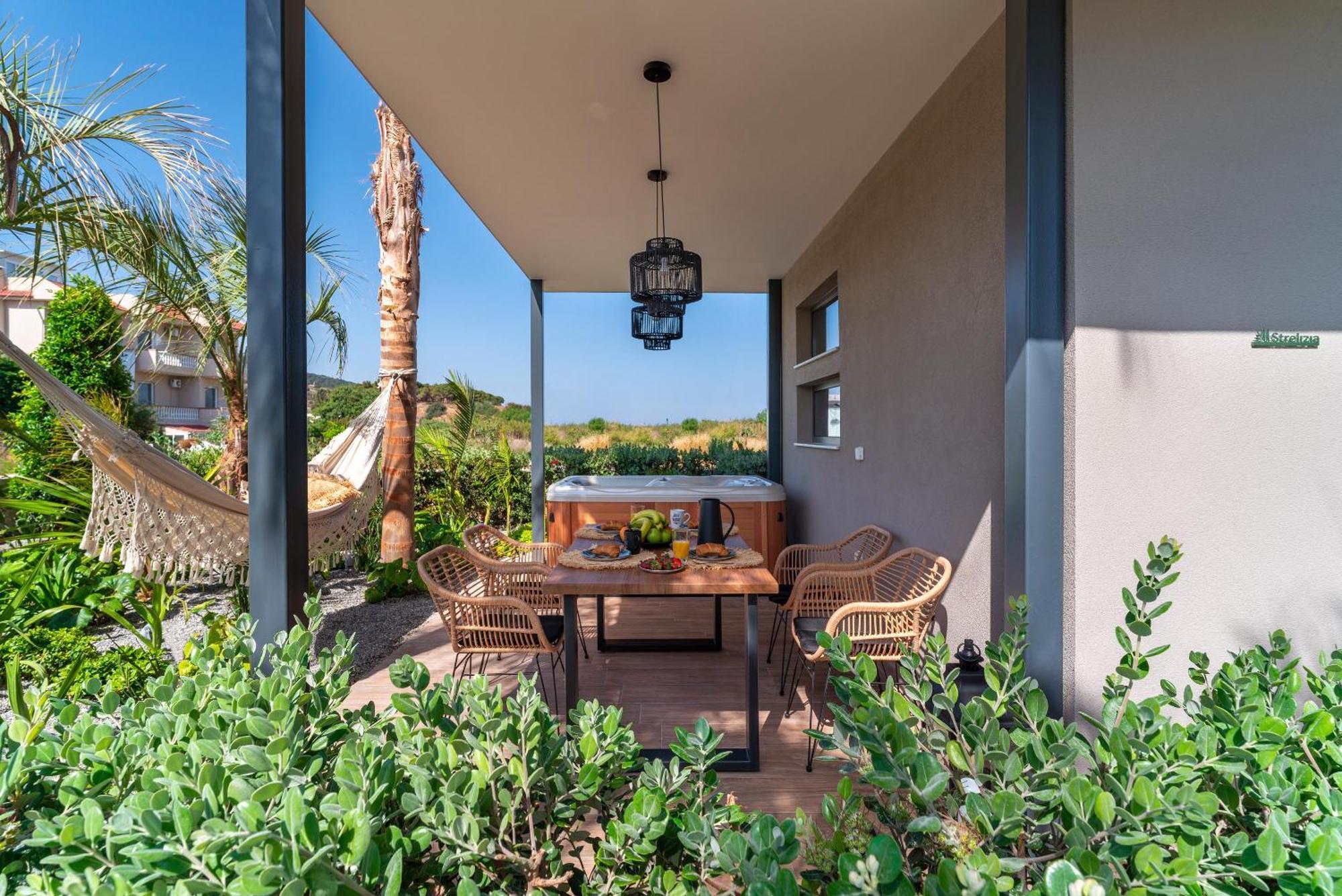 Palmeral Luxury Suites Kremastí 客房 照片