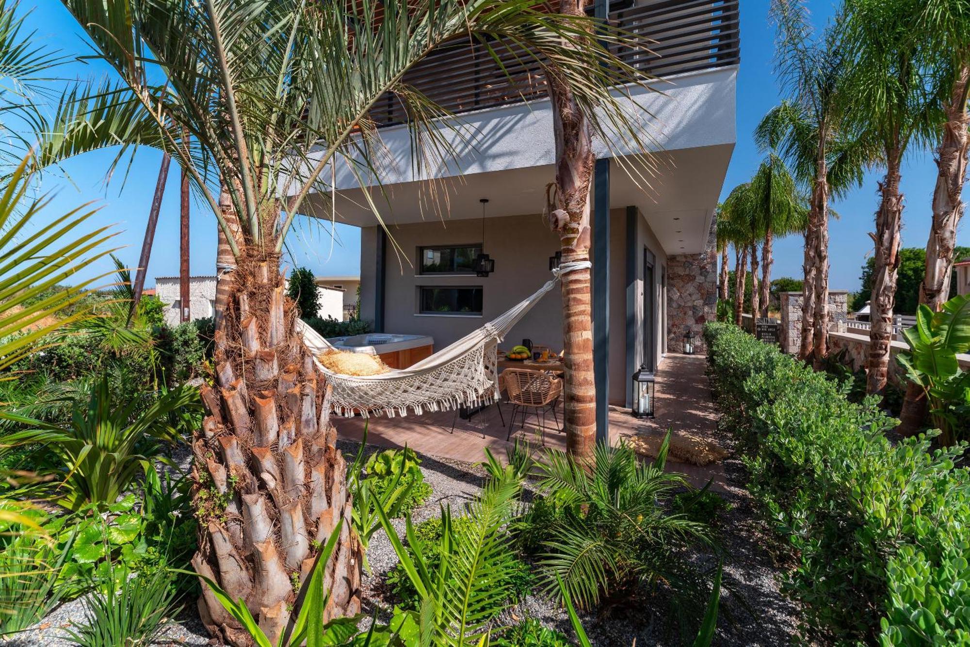 Palmeral Luxury Suites Kremastí 客房 照片