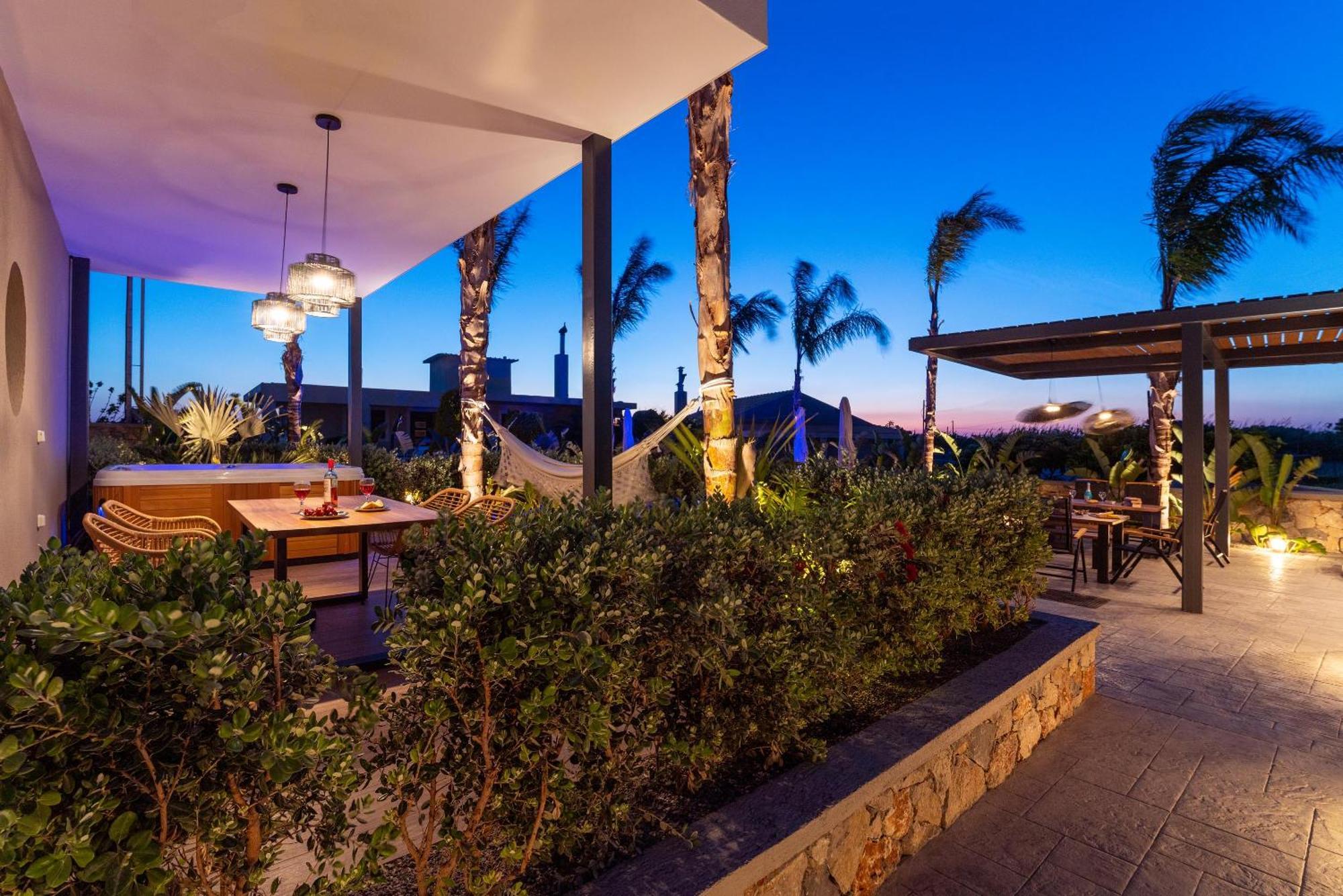 Palmeral Luxury Suites Kremastí 客房 照片