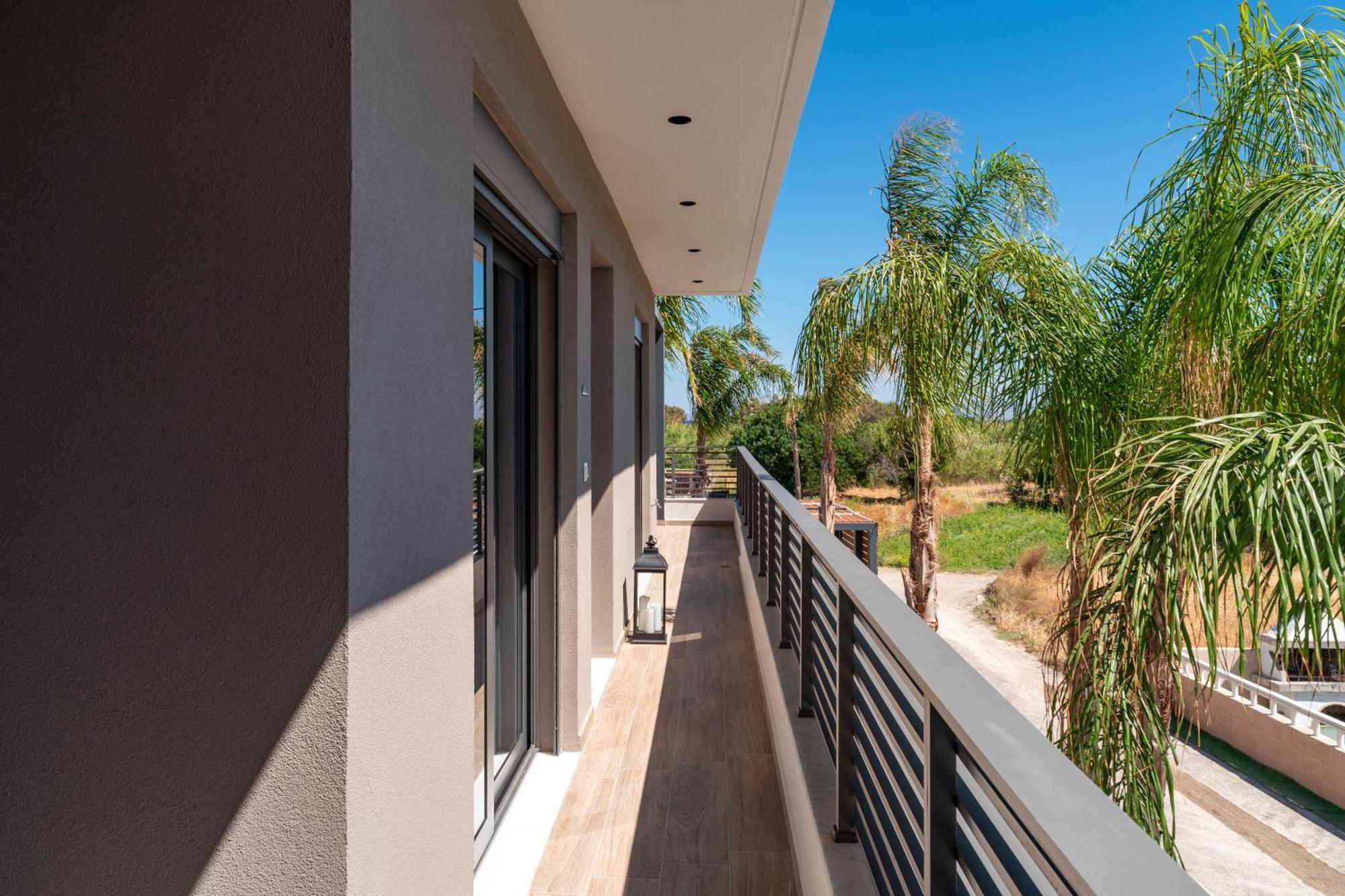 Palmeral Luxury Suites Kremastí 客房 照片